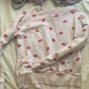forever 21 lips sweatshirt